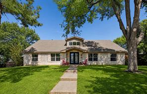1433 Lincoln Place - Photo 1