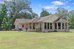 253 County Road 2412 - Photo 1