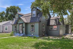 2201 Vincent Street - Photo 1