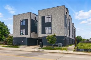 430 E 8th - Photo 1