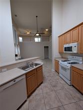 427 Rainforest Court - Photo 14