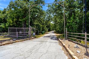 447 W Bypass 287 - Photo 1