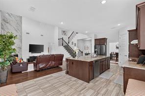 13762 Kevin Drive - Photo 5