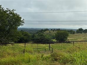 139 Private Road 2660 - Photo 4