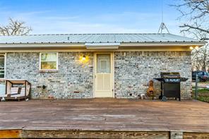 241 County Road 3689 - Photo 22