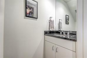 4122 Travis Street - Photo 15
