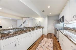 4122 Travis Street - Photo 6