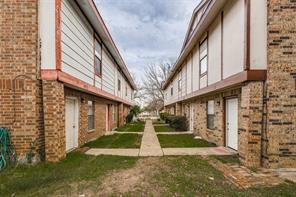 3067 Olympia Drive - Photo 2