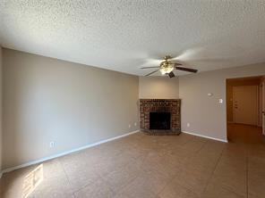 3067 Olympia Drive - Photo 3