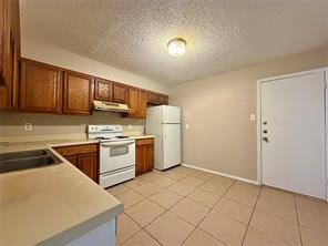 3067 Olympia Drive - Photo 5