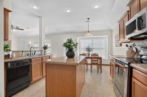 1520 Wickham Drive - Photo 11