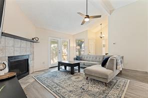 10116 Leatherwood Drive - Photo 3