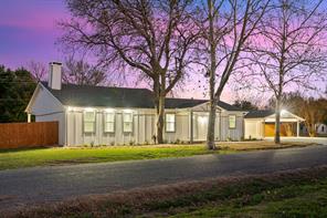 4535 County Road 894 - Photo 1