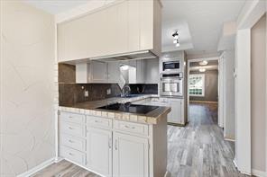981 Chateau Valee Circle - Photo 17