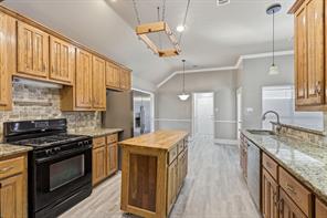 1718 Creek Valley Road - Photo 12