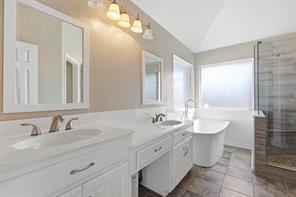 1718 Creek Valley Road - Photo 21