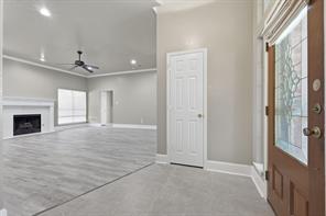 1718 Creek Valley Road - Photo 5