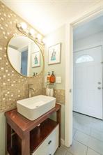 7504 Riverbrook Drive - Photo 10