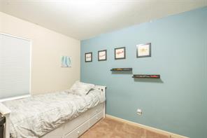 7504 Riverbrook Drive - Photo 16