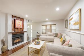 7504 Riverbrook Drive - Photo 2