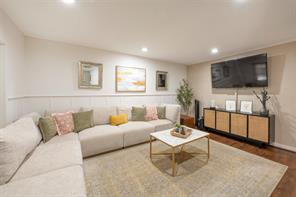 7504 Riverbrook Drive - Photo 9