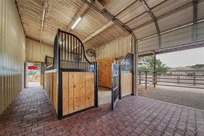137 Silver Saddle Circle - Photo 30