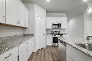 422 Wydown Drive - Photo 13