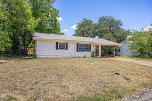 765 W Park Street - Photo 1