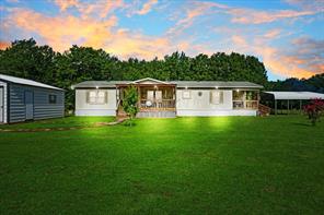 1022 County Road 2295 - Photo 1