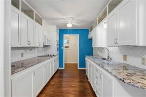 4304 9th Street - Photo 14