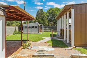 4304 9th Street - Photo 38