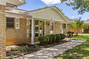 4304 9th Street - Photo 5