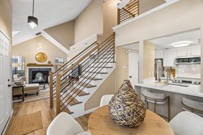 449 Harris Street - Photo 1