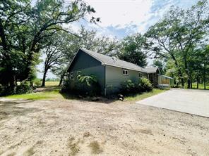 940 County Road 1858 - Photo 32