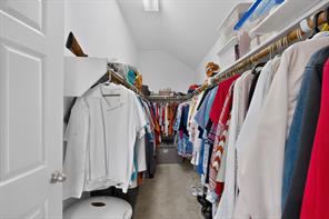 1635 Luckenbach Drive - Photo 33