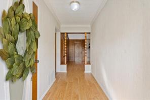 108 Towne West Drive - Photo 4