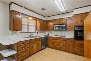 108 Towne West Drive - Photo 7