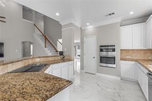 225 Freedom Court - Photo 13
