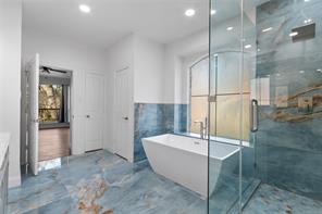 225 Freedom Court - Photo 18