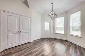 2918 Morgan Drive - Photo 2