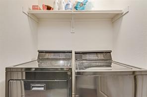 4639 Cherbourg Street - Photo 12