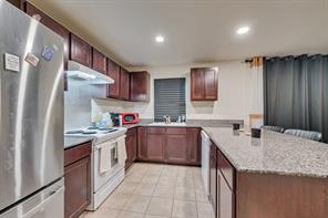 4639 Cherbourg Street - Photo 9