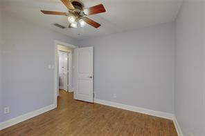 9100 Berkshire Drive - Photo 17