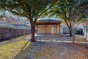 9100 Berkshire Drive - Photo 29