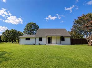 519 Clearwater Road - Photo 1