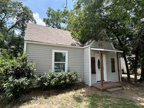 600 E Robert Street - Photo 2