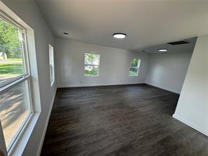 606 W Wolfe Street - Photo 3
