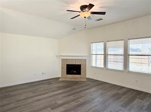 211 Parakeet Drive - Photo 2