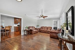 7725 FM 2164 - Photo 4