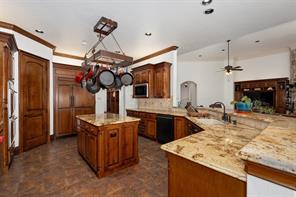 10104 Claiborne Lane - Photo 13